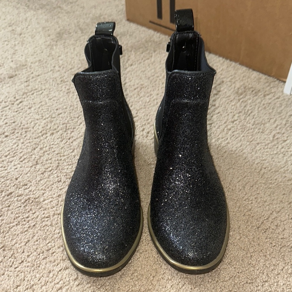 Kate Spade Chelsea boots